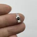 Miniature pendentif d'ongles main en métal style gothique accessoire bijoux DIY manucure. - Forme de Main