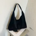 Sac porté épaule noir en suédine avec découpes florales sac hobo femme quotidien - Noir
