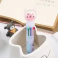 Niedlicher Cartoon-Mehrfarben-Kugelschreiber mit Katze, Schuelergeschenk und Schreibware. - Katze Rosa