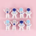 Schattige cartoon astronaut vorm gummetjes set, creatieve briefpapier cadeaus voor kinderen. - Astronauten Serie