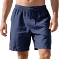 Detail marineblauwe casual strandshorts voor heren, ademende linnen textuur stof en koord. - S / Marineblauw