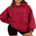 Felpa con cappuccio oversize rosso scuro tinta unita con tasca a marsupio comoda. - Taglia S / Rosso