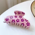 Cute pink acrylic hair claw clip decorated with purple flower patterns for daily use - Pink-Daisy