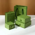 Coffret à bijoux tiroir vert avec motif paisley gaufré et sac cadeau assorti premium - Boîte Tiroir Vert Émail / Sac fourre-tout 11*12*6cm
