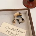 Tortoiseshell medium hair claw clip, chic chocolate brown retro hair accessory for women. - Leopard Print