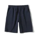 Gedetailleerd overzicht van heren casual katoenen sportshorts met elastisch trekkoord. - Marineblauw