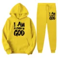 Damen gelber Fleece Kapuzenpullover und Jogginghose Trainingsanzug Set mit Buchstaben Print. - S / Oberteil und Unterteil / Gelb