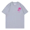 Graues kurzarm Damen T-Shirt mit pinkem Palmen-Print und klassischem Rundhalsausschnitt für den Sommer. - S / Oberteile / Grau