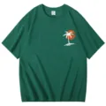 Grünes Kurzarm-T-Shirt mit Palmen-Sonnenuntergang-Grafik, lässiges Damen-Oberteil Variante. - Dunkelgrün