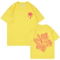 Gelbes Baumwollshirt mit tropischem Palmen und Hibiskus Motiv für den lässigen Sommer. - S / Oberteile / Gelb