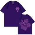 Lila Baumwoll-T-Shirt mit Palmen- und Hibiskusblüten-Grafikdruck für lässige Alltagsmode. - S / Oberteile / Lila