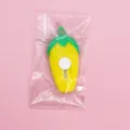 Mignon mini couteau utilitaire en maïs coupe-papier portable pour papeterie d'étudiant design. - En Sachet Individuel