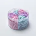 Macaron kleurige kunststof gecoate paperclips in ronde opbergdoos met 6 vakken voor kantoor. - 28mm Büroklammern (480 Stuks) / Macaron Kleur