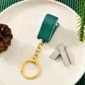 Mini grüner Tacker mit Schlüsselanhänger tragbare süße Schreibwaren für Schüler Weihnachtsgeschenke. - Einfacher Grüner Hefter