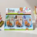Niedliches Mini Bären Tacker Set für Schüler, tragbares Cartoon Heftgerät mit Display Box. - 12 Stück Mix Packung