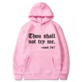 Sweat à capuche rose confortable avec impression de texte gothique, pull à manches longues. - S / Hauts / Rose