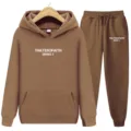 Ensemble sweat à capuche et pantalon de survêtement marron pour femmes avec lettres. - S / Haut et Bas / Café