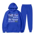 Felpa con cappuccio in fleece blu e pantaloni della tuta con stampa di fede cristiana. - Taglia S / Top E Pantaloni / Blu zaffiro