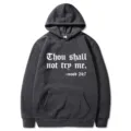 Sweat à capuche gris foncé avec texte, pull-over décontracté et confortable pour hommes et femmes. - S / Hauts / Gris foncé