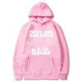 Variante sweat à capuche rose à manches longues avec imprimé graphique effrayant style décontracté. - S / Hauts / Rose