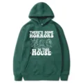 Sweat à capuche vert foncé avec texte d'horreur d'Halloween amusant et graphismes mignons. - S / Hauts / Vert Foncé
