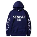 Vue détaillée du sweat à capuche en molleton bleu marine avec motifs Senpai blancs élégants. - S / Hauts / Bleu Marine (526-528-529)