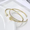 Conjunto de doble pulsera estrás corona oro moda joyería de lujo de nicho para mujeres. - Estilo Corona Micro-incrustado / Dorado