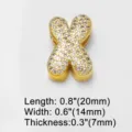 Detaillierte Ansicht des funkelnden Zirkonia Buchstaben X Anhängers für DIY Schmuck. - Puffy Buchstabe X / Gold
