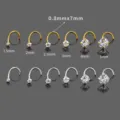 Edelstahl Krallenfassung runder Zirkonia Nasenstecker Körperschmuck Detailansicht. - 1.5mm / Silber