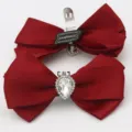 Elegant red satin bow shoe clips with teardrop crystal centerpiece for bridal heels. - 一双装(S0076) / Burgundy