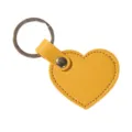 Llavero de corazón en cuero amarillo con anilla de metal plateado y remache. - Amarillo