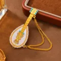 Vintage Borla Instrumento Broche Perla Estrás Pipa Abrigo Pin Anti-Exposición Joyería - Forma de Laúd / Oro Mate Borla Color Turquesa