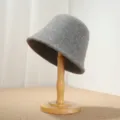 Grauer Woll-Eimerhut Detailansicht, klassischer Vintage Filzhut für Damen Herbst Winter warm. - M (56-58cm) / Hellgrau