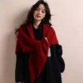 Damen rotes gestricktes Dreieckstuch Herbst Winter warmer einfarbiger modischer Cape Schal - Rot