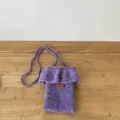 Lila geflochtene Umhängetasche mit niedlichem Rüschenbesatz und schmalem Gurt im Chic-Stil - Lila