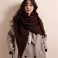 Herbst Winter einfarbig gestricktes Dreieckstuch warme elegante kuschelige Damen Schultertuch - Kaffeebraun