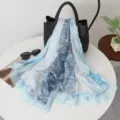 Blaues Paisleymuster dünner Seidenschal Damen Sommer Strandtuch leichtes Sonnenschutz Kopftuch - Blau Paisley Bedruckt