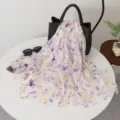 Leichter Damenschal mit Blumenmuster Sonnenschutz Tuch fuer Sommer Strand und Urlaub - Violett Tintendruck