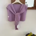 Lavendelpaarse gebreide dames sjaal valse kraag, elegante winter accessoire voor overhemden. - Paars
