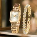 Vista ravvicinata dettagliata dell'elegante orologio al quarzo dorato e bracciale con strass. - Orologio al quarzo quadrato dorato + Set bracciale con strass (12) / Oro