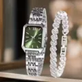Set Orologio al quarzo donna, quadrante rettangolare verde con bracciale cuore di cristallo. - Set Orologio Rettangolare Verde e Bracciale Cuore con Strass Argentato (N. 13)