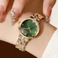 Elegante Damen Quarzarmbanduhr mit auffälligem grünen Zifferblatt und luxuriösem Gold Armband. - Gold und Grün