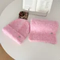 Conjunto de gorro y bufanda de punto rosa, gorro de invierno cálido y suave para mujer. - Rosa