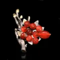 Broche vintage branche de baies rouges, élégante épingle végétale en argent pour manteau et costume. - Broche Bouquet de Pierres / Rouge