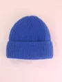 Bonnet en tricot bleu doux avec texture côtelée et bord replié pour la chaleur hivernale - Bleu Saphir