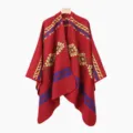 Poncho chal de punto rojo estilo étnico con patrones geométricos, capa de invierno. - Bufanda con abertura / Rojo