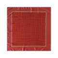 Rotes Seidentuch Detail mit Punkten, klassisches weißes Randmuster, elegante Stoffnahaufnahme. - Stil 5 / 70*70cm
