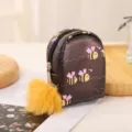 Χαριτωμένο πορτοφόλι μίνι μέλισσας κινουμένων σχεδίων με φερμουάρ και χνουδωτή μπάλα. - Στυλ Μικρή Μέλισσα