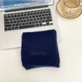 Sciarpa in maglia soffice blu scuro con ricamo di gatto carina accessorio inverno - Sciarpa / Blu navy