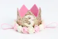 Diadema con corona de cumpleaños infantil con número 3 y rosas de espuma rosa blanca - Número 3 / Oro claro